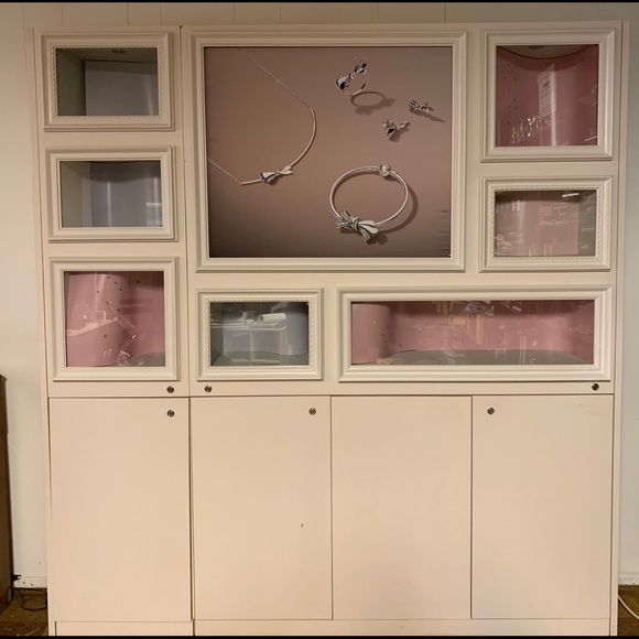 Pandora Store Display Items - Picture 1 of 7